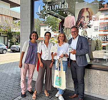 35 Jahre Modepavillon Claudia in der Lochhauser Straße – Stadt Puchheim gratulierte